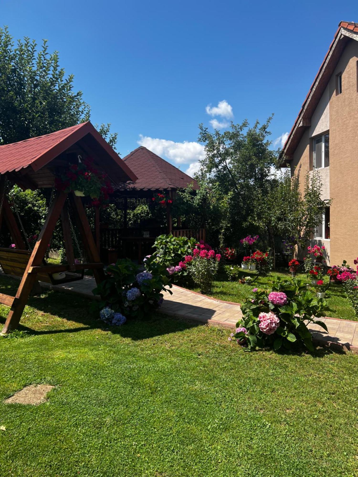 Hotel Casa Lidia Rîu de Mori Zewnętrze zdjęcie